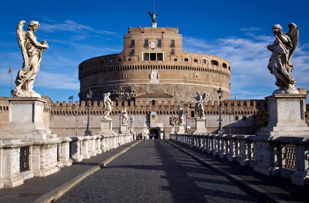 Elegant Apartment Near The Vatican And Piazza Navona ローマ エクステリア 写真
