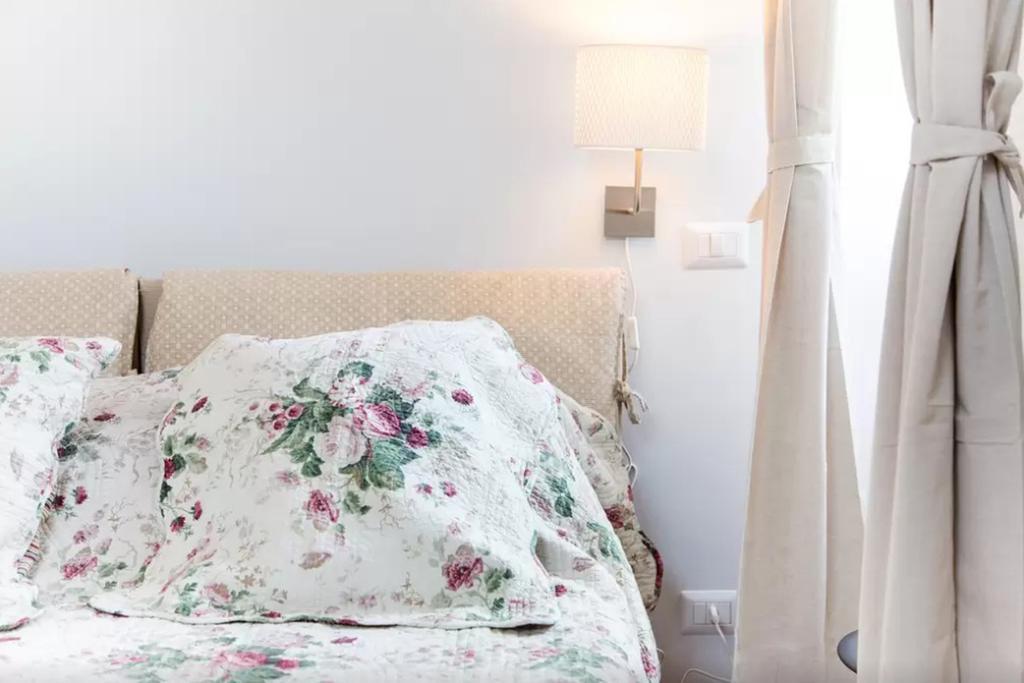 Elegant Apartment Near The Vatican And Piazza Navona ローマ エクステリア 写真