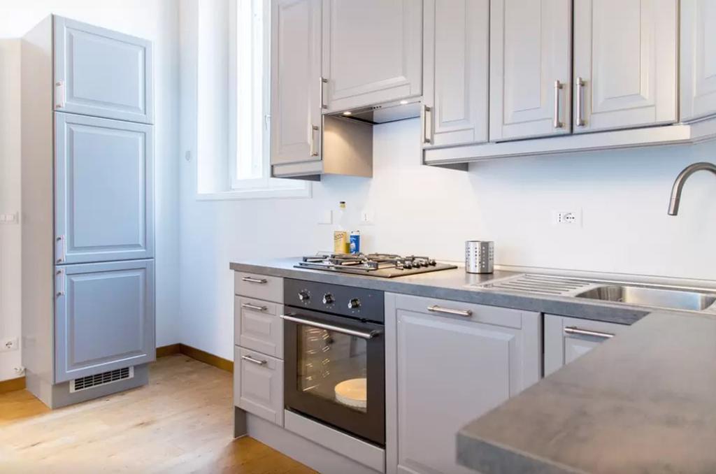 Elegant Apartment Near The Vatican And Piazza Navona ローマ エクステリア 写真